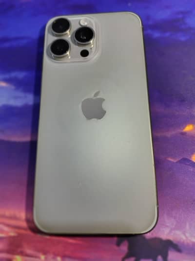 iPhone 15 Pro Max 256GB – Natural Titanium