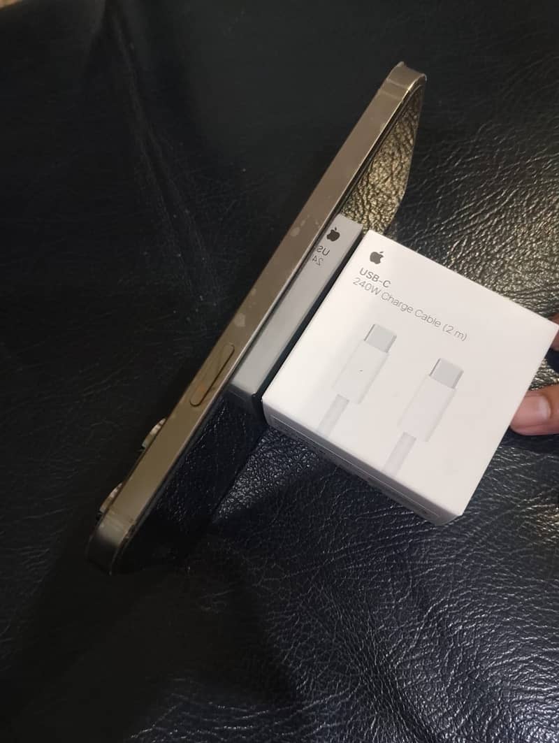 Apple iPhone 14 Pro Max 3