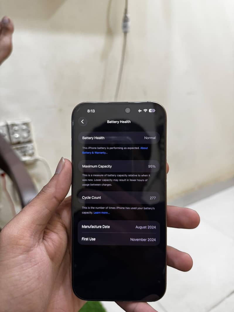 Apple iPhone 16 Pro Max 0