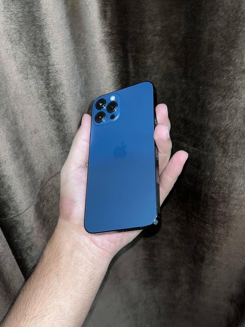 Apple iPhone 12 Pro Max 1