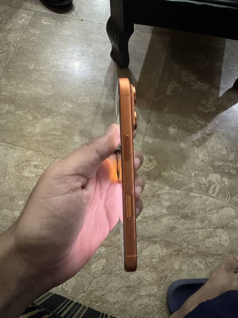 Apple iPhone 17 Pro 2