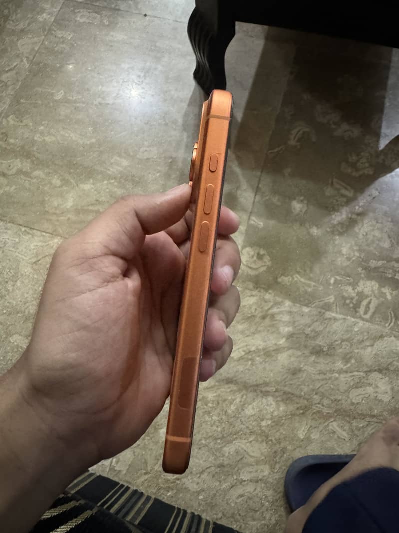 Apple iPhone 17 Pro 4