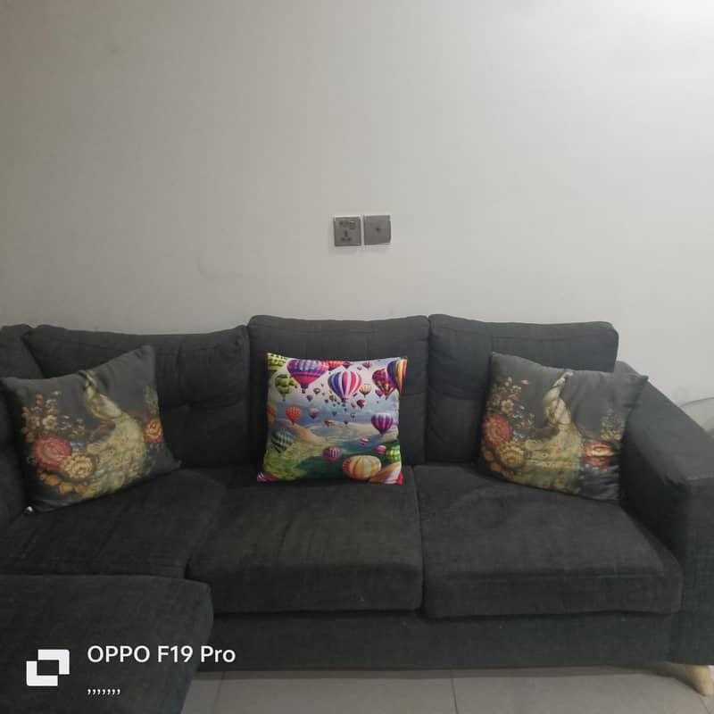 sofa for sell 0