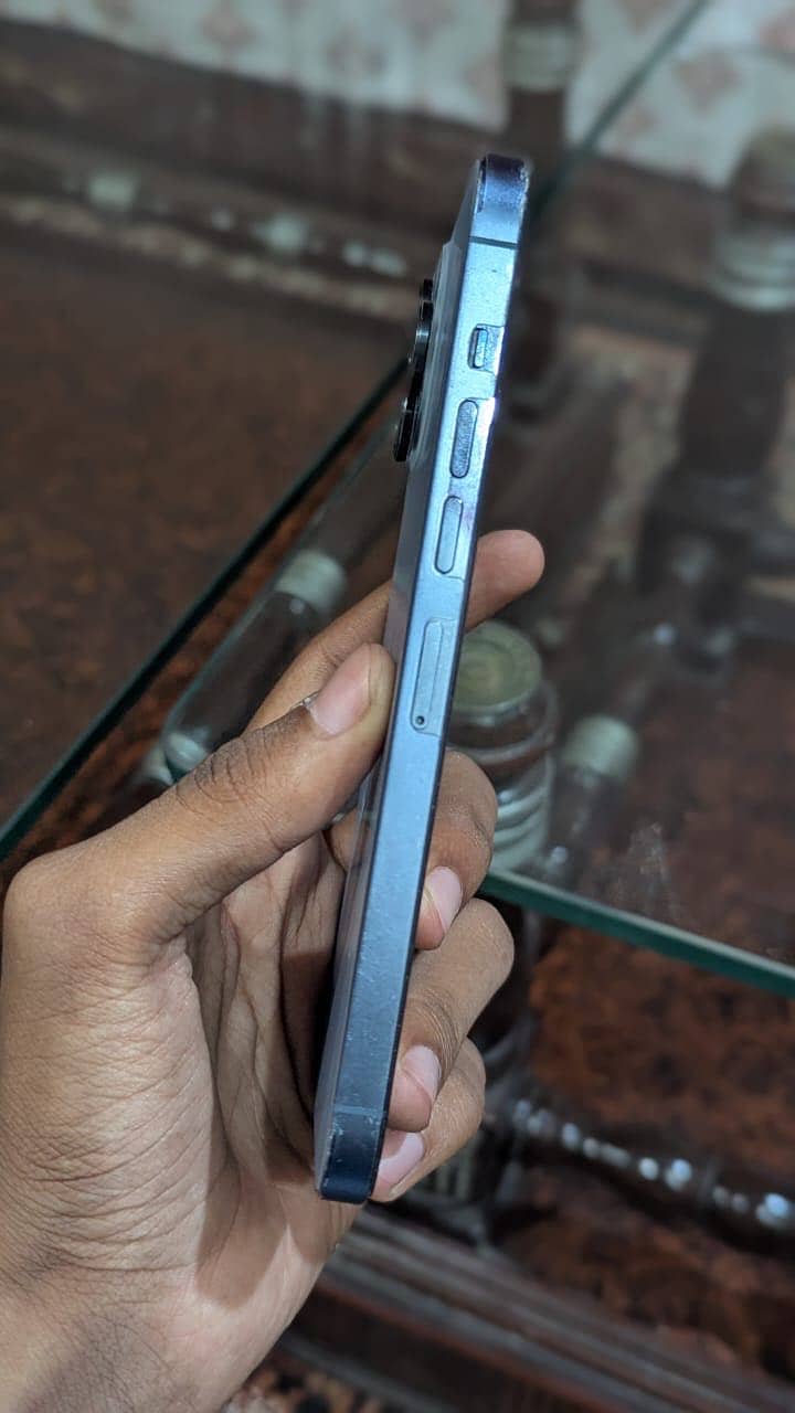Apple iPhone 13 Pro Max 3