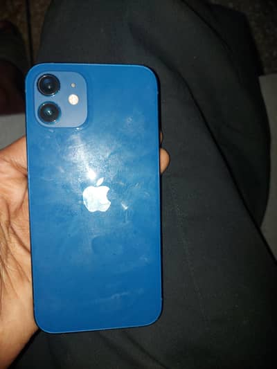 Apple iPhone 12