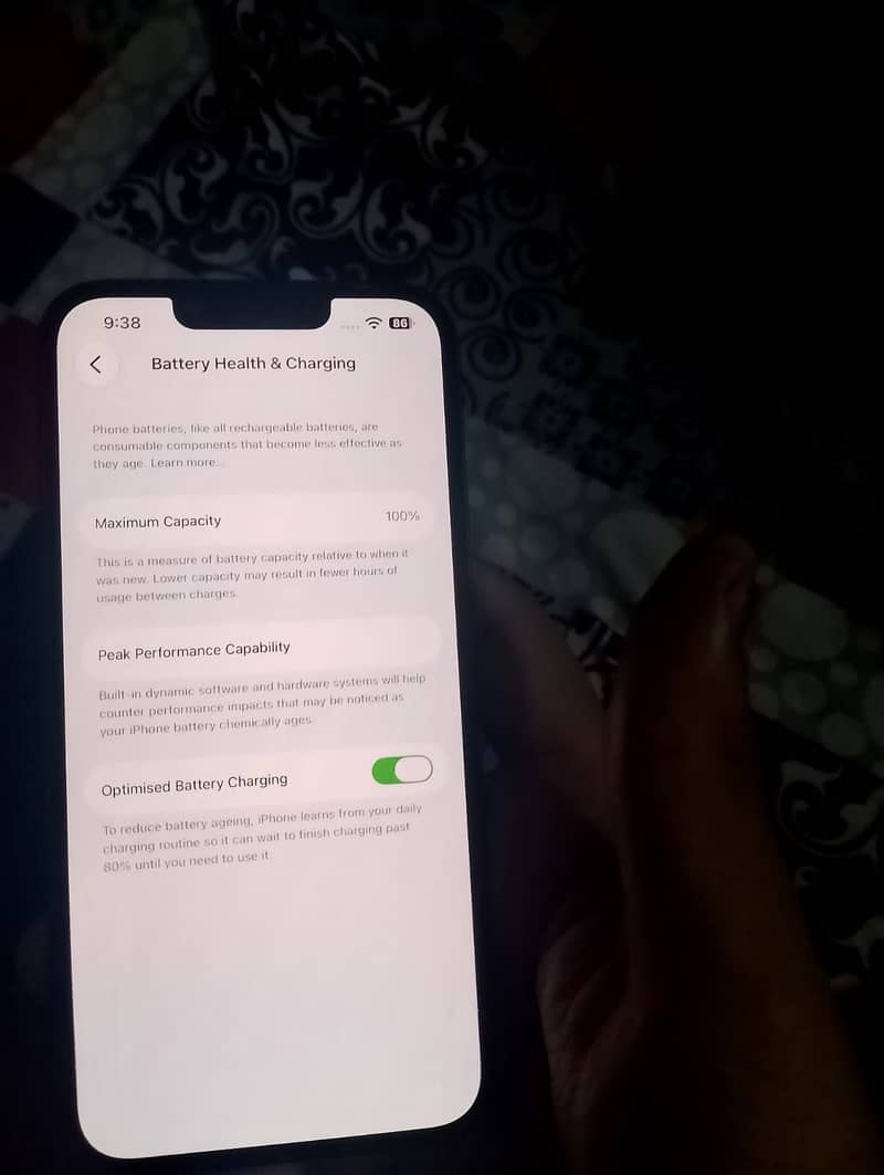 Apple iPhone 13 2