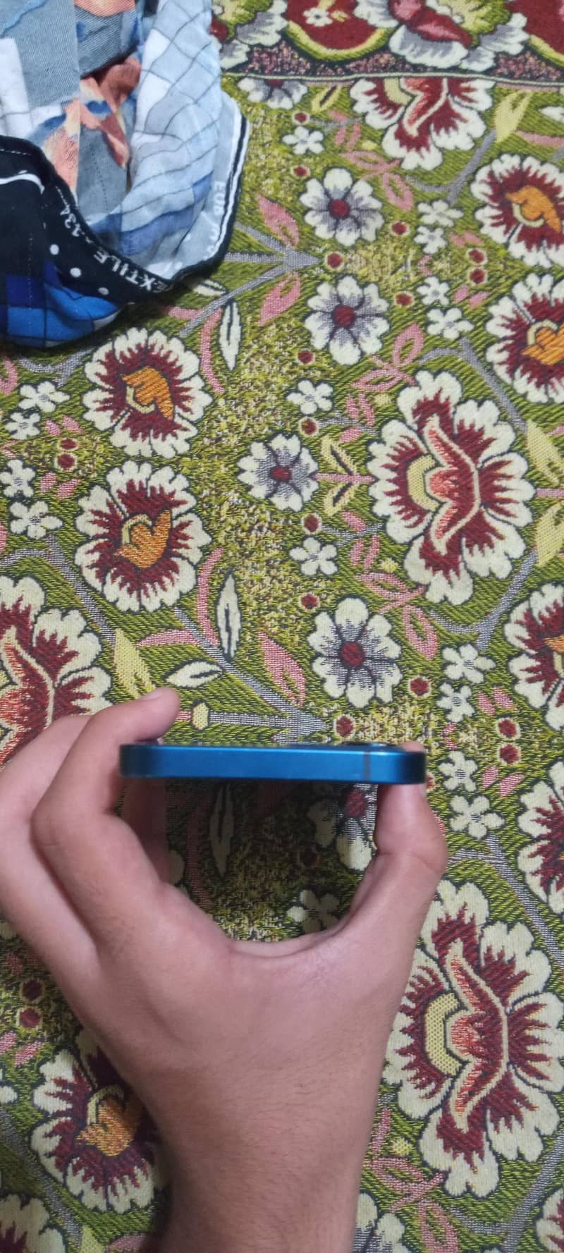 iphone 12 4