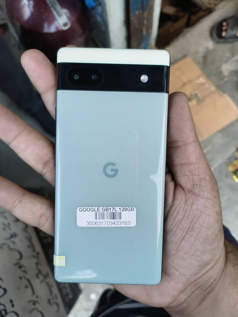Google Pixel 6a 1