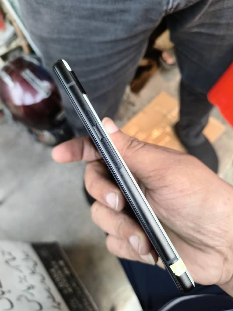 Google Pixel 6a 2