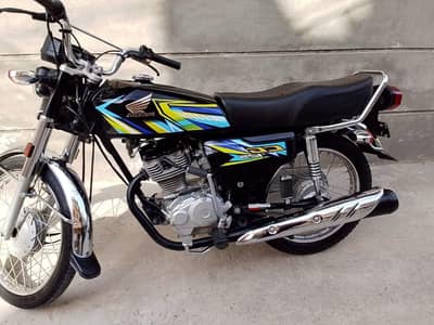 Honda 125cc for sale WhatsApp 0324*083*36*15