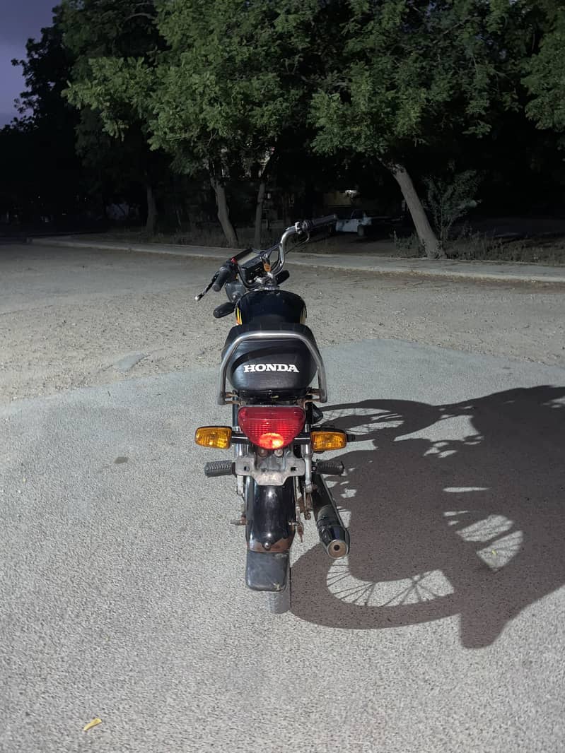 Honda cd70 3