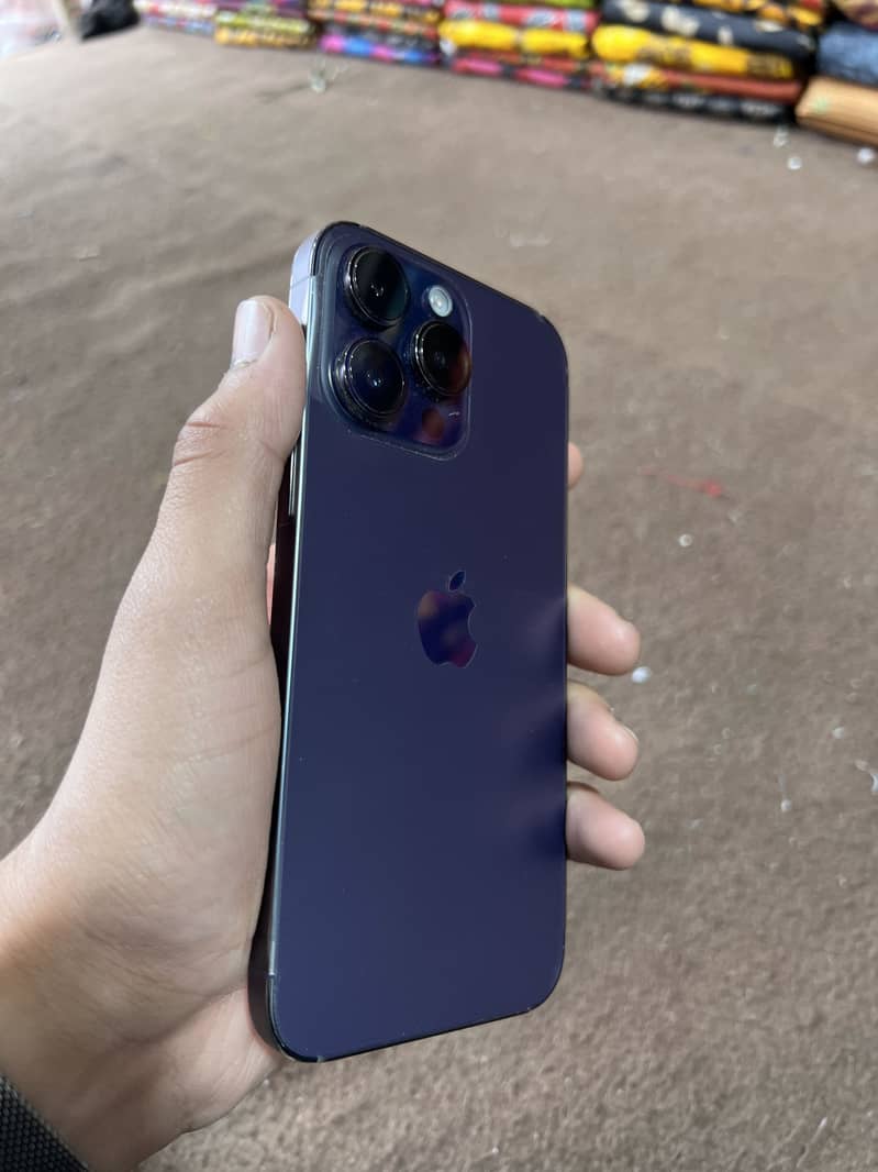 Apple iPhone 14 Pro Max 3