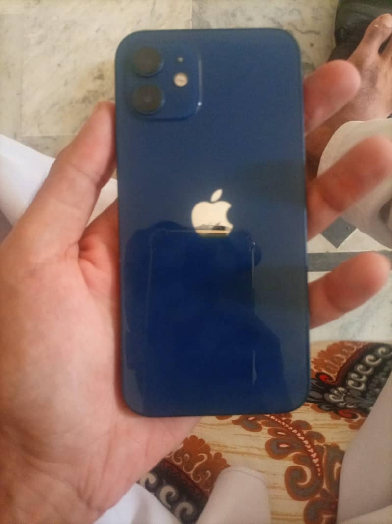 Apple iPhone 12 2