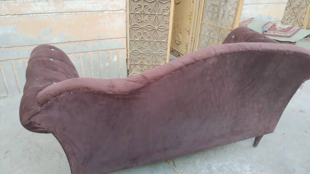 dewan sofa 2