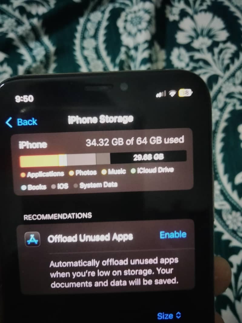 Apple iPhone XS 7