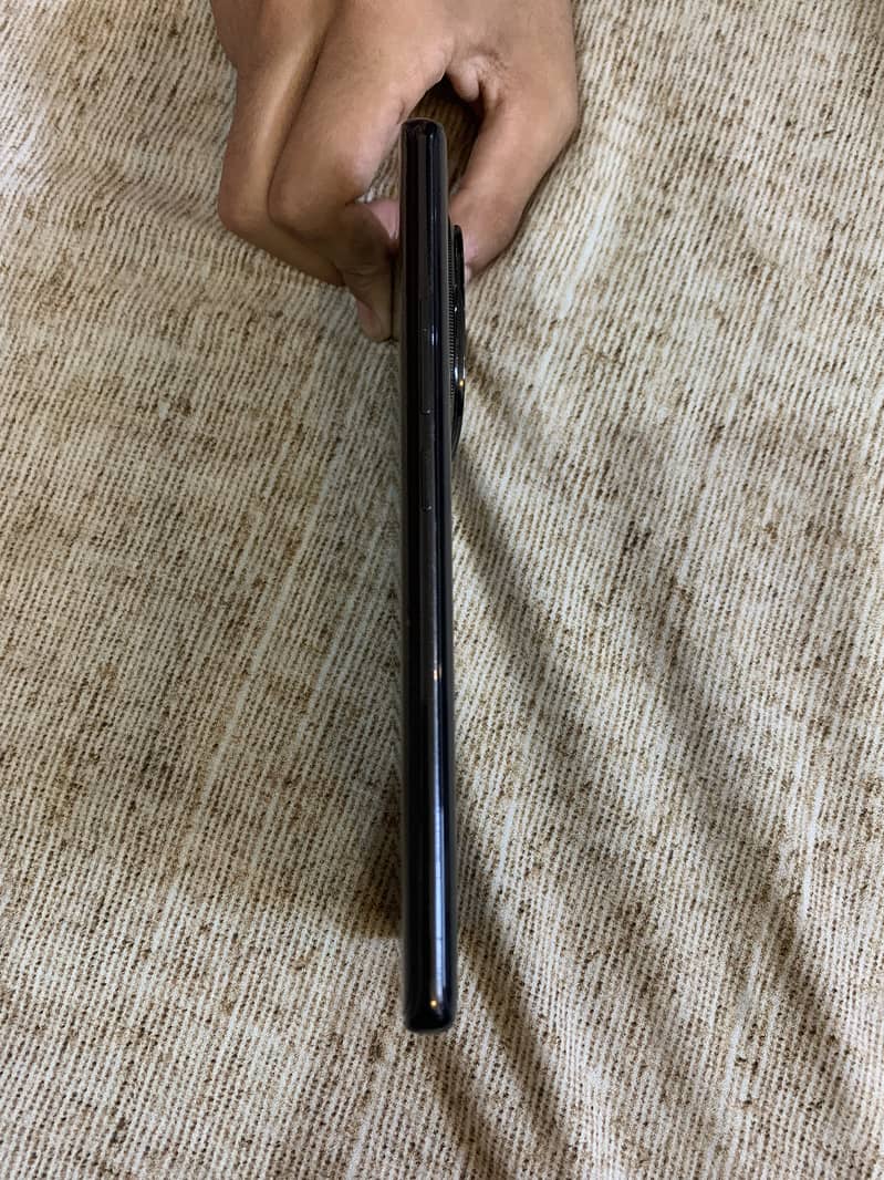 Xiaomi Redmi Note 14 Pro Plus 3