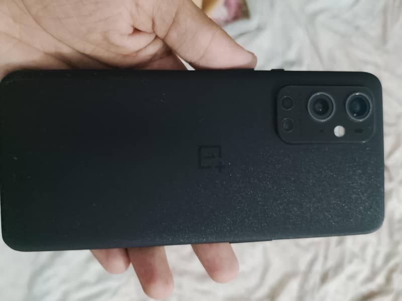 One Plus 9 Pro 0