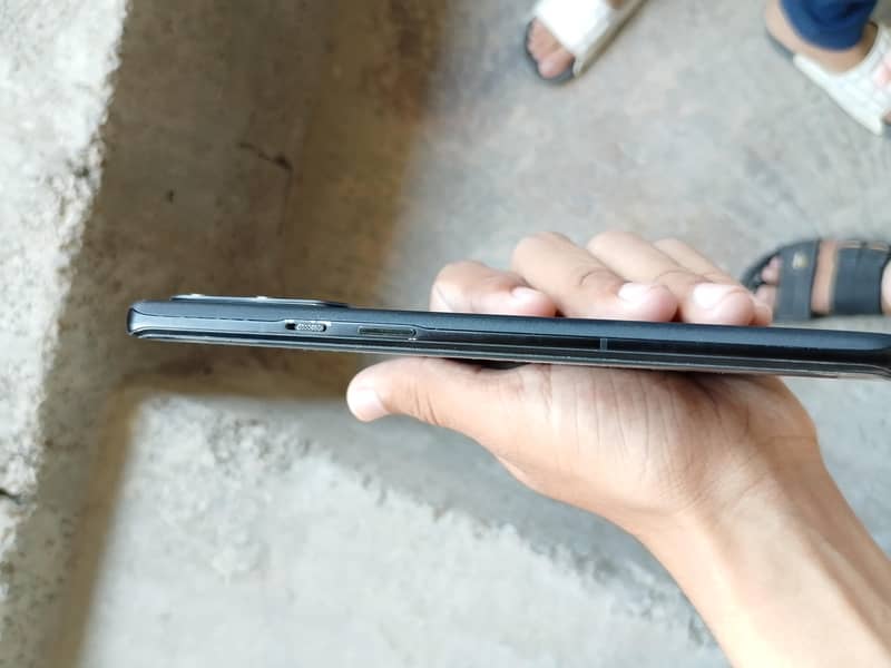 One Plus 9 Pro 3