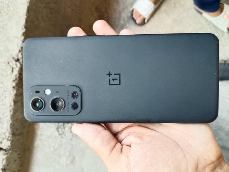 One Plus 9 Pro 8