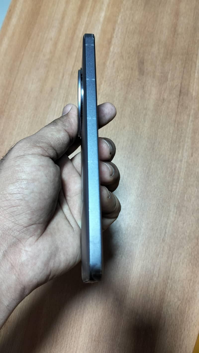 Realme 13 Plus 3