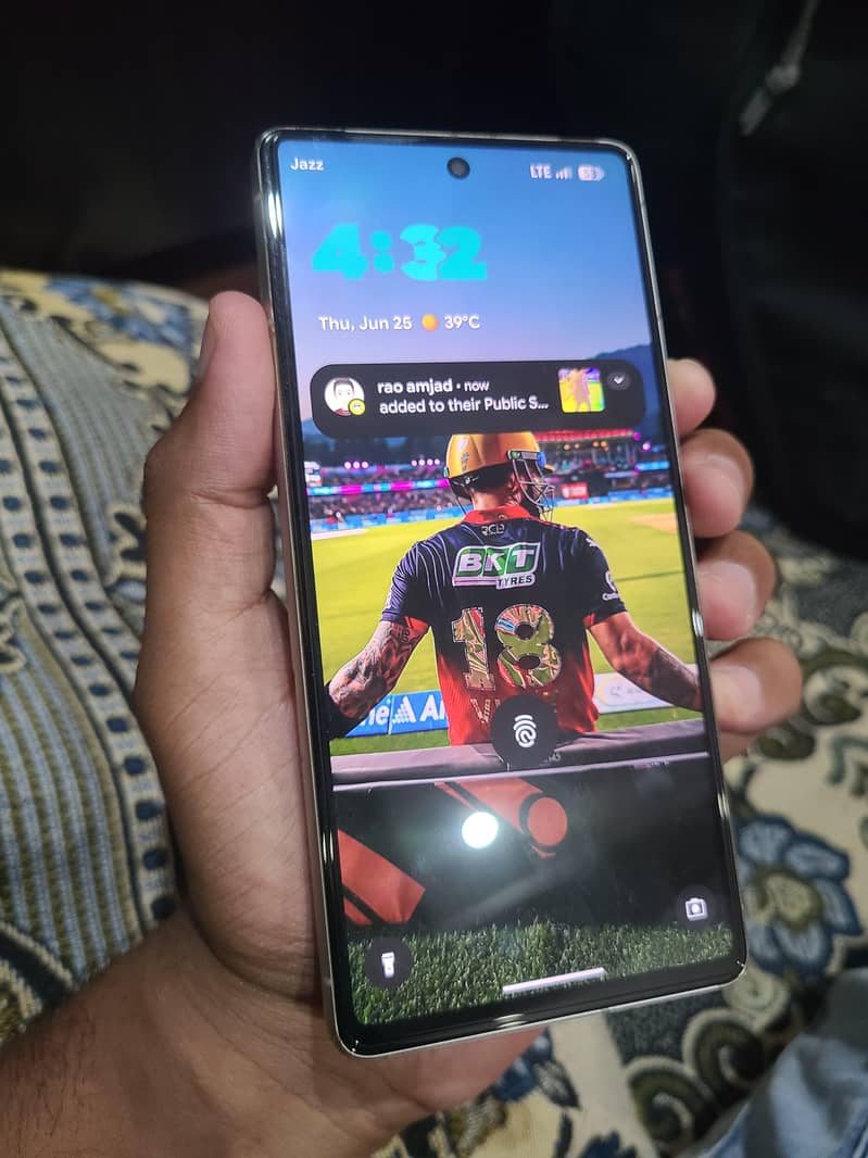Google Pixel 7 5