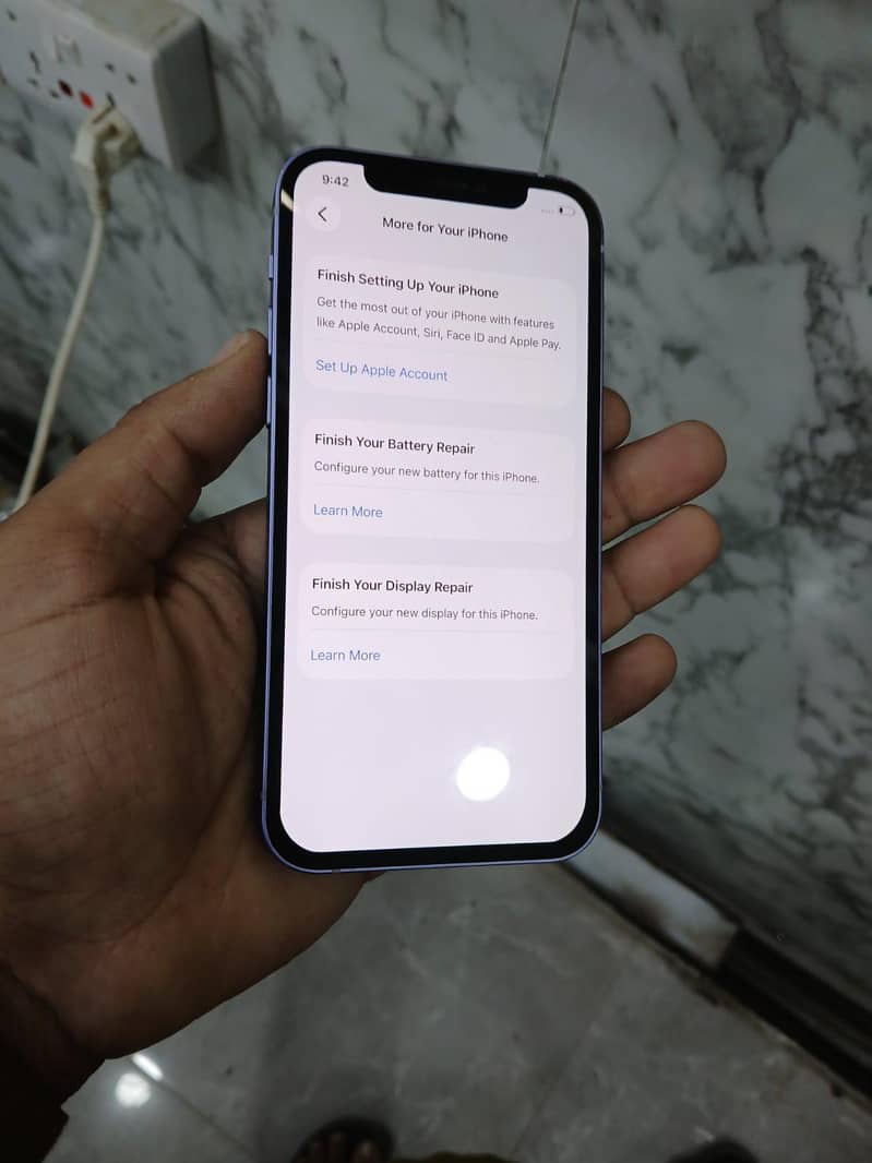 Apple iPhone 12 1