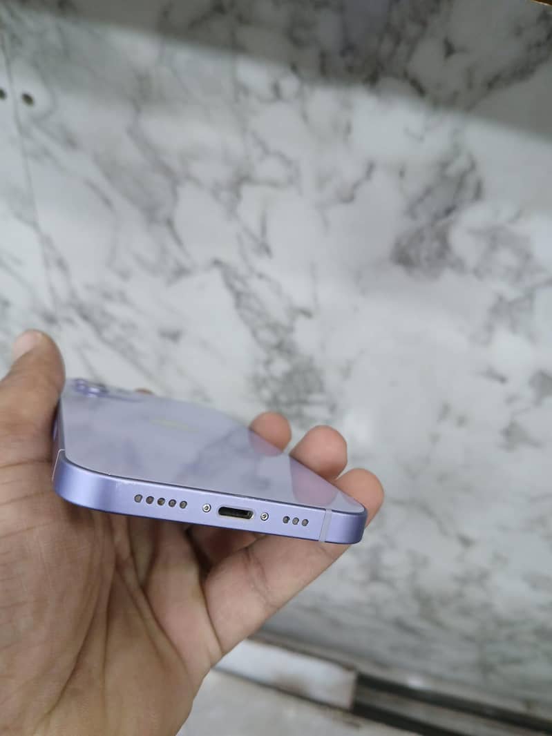 Apple iPhone 12 3