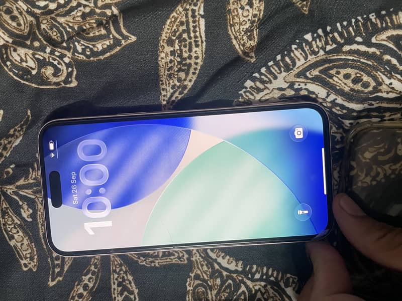 Apple iPhone 15 plus 0