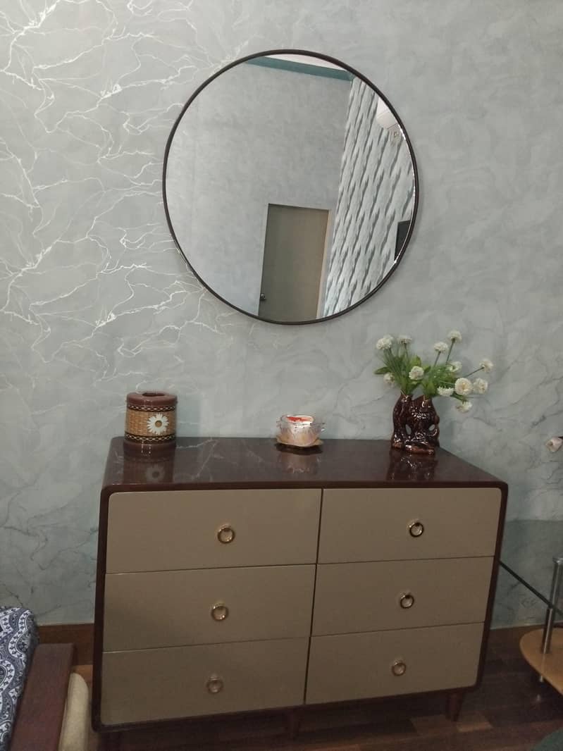 Master Bed with side tables & dressing 6