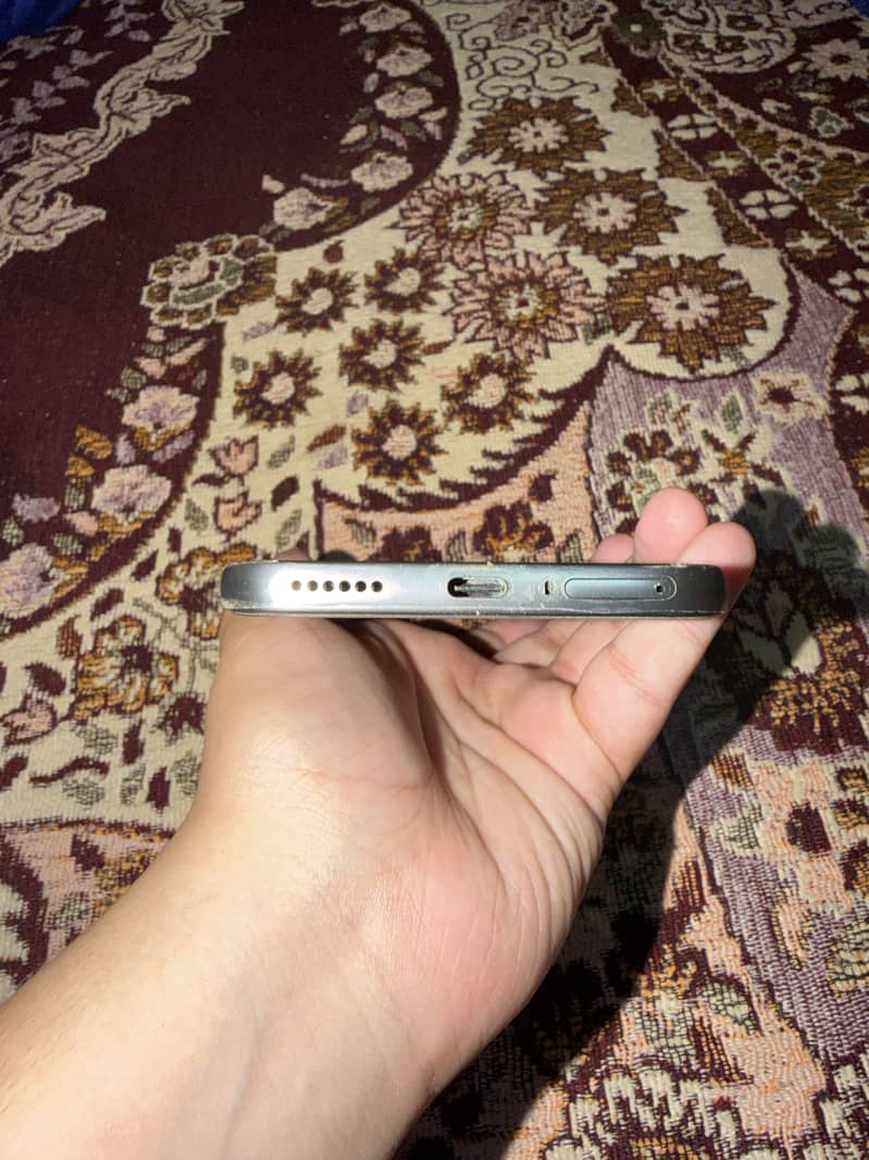 Tecno camon 50 pro 0