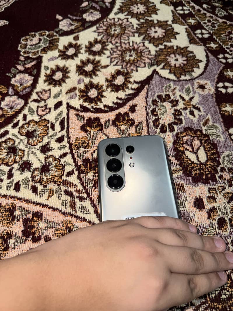 Tecno camon 50 pro 4
