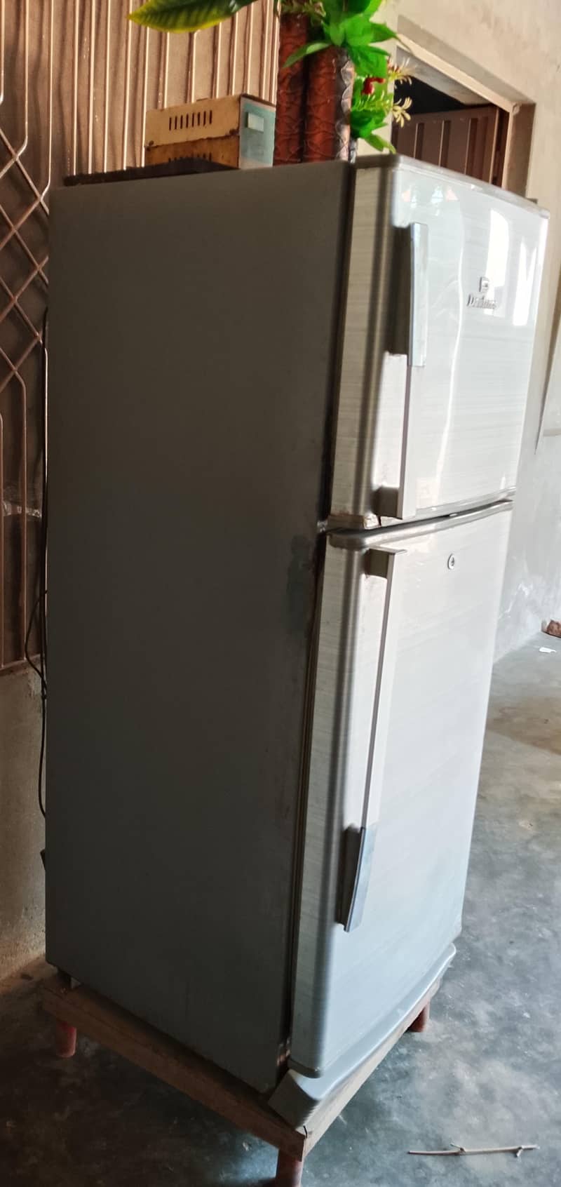 فریج برائے فروخت - ارجنٹ سیل، فائنل پرائس 1
