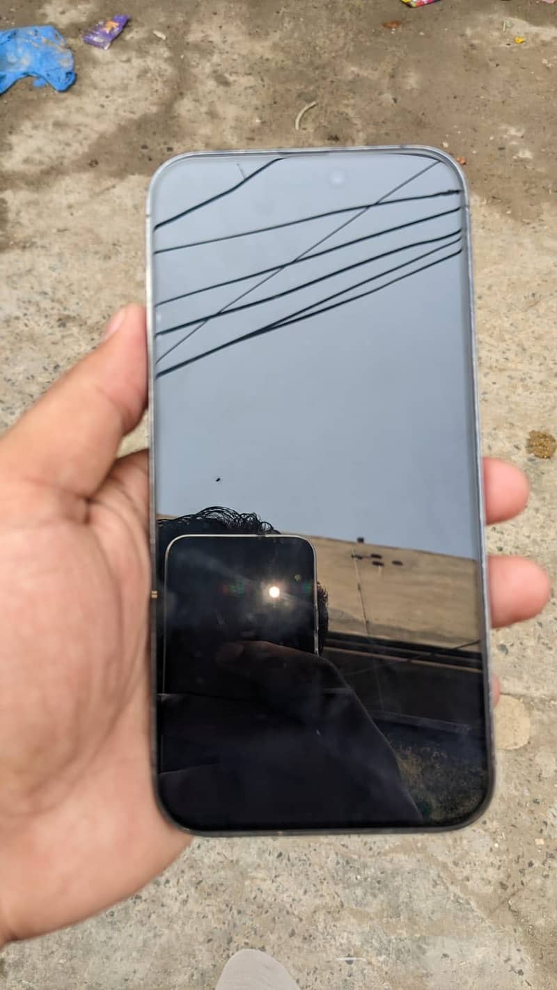 Apple iPhone 14 Pro Max 6