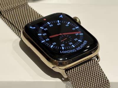 Apple Watch Series 8 Stainless Steel – 10/10 Mint | 99% Battery Health