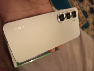 Infinix HOT 60i