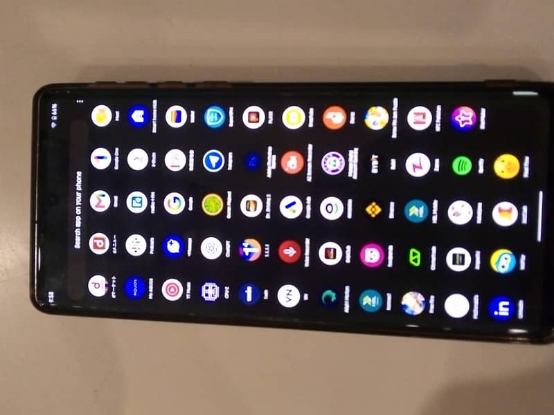 Sharp Aquos R6 7