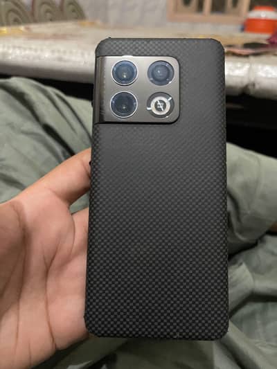 One Plus 10 Pro