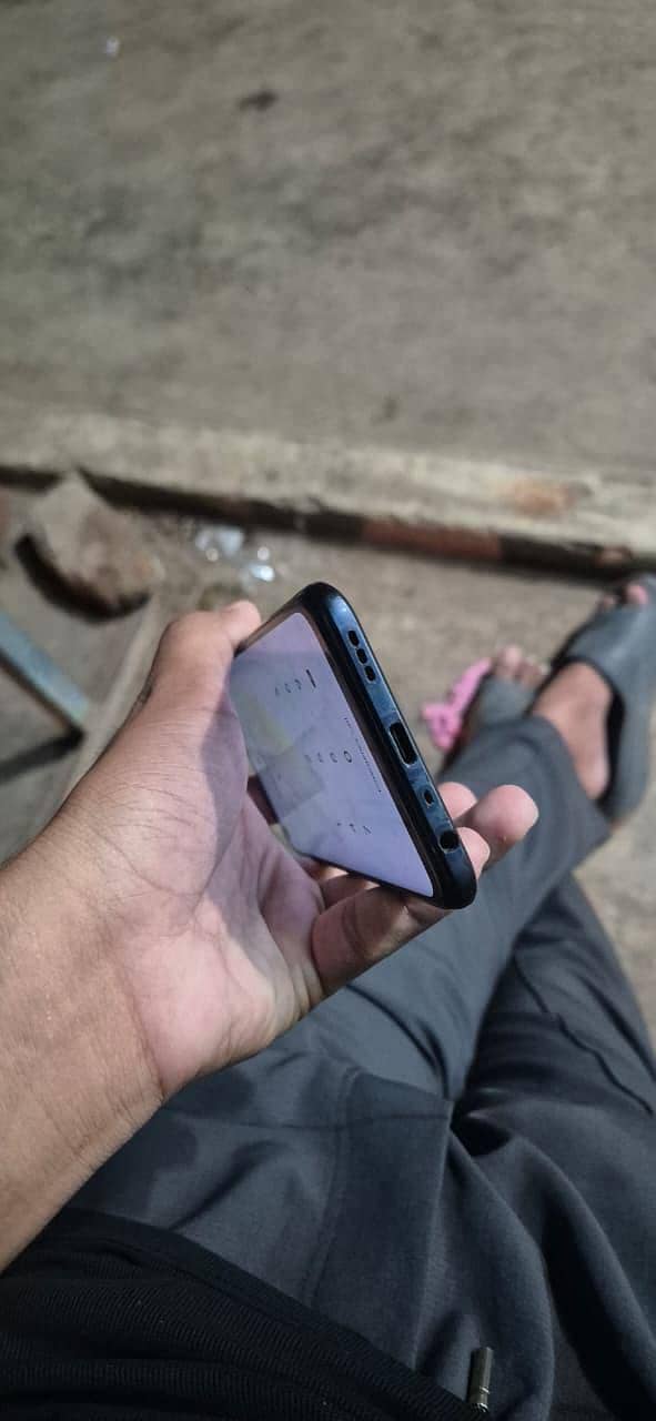 OPPO A54 4