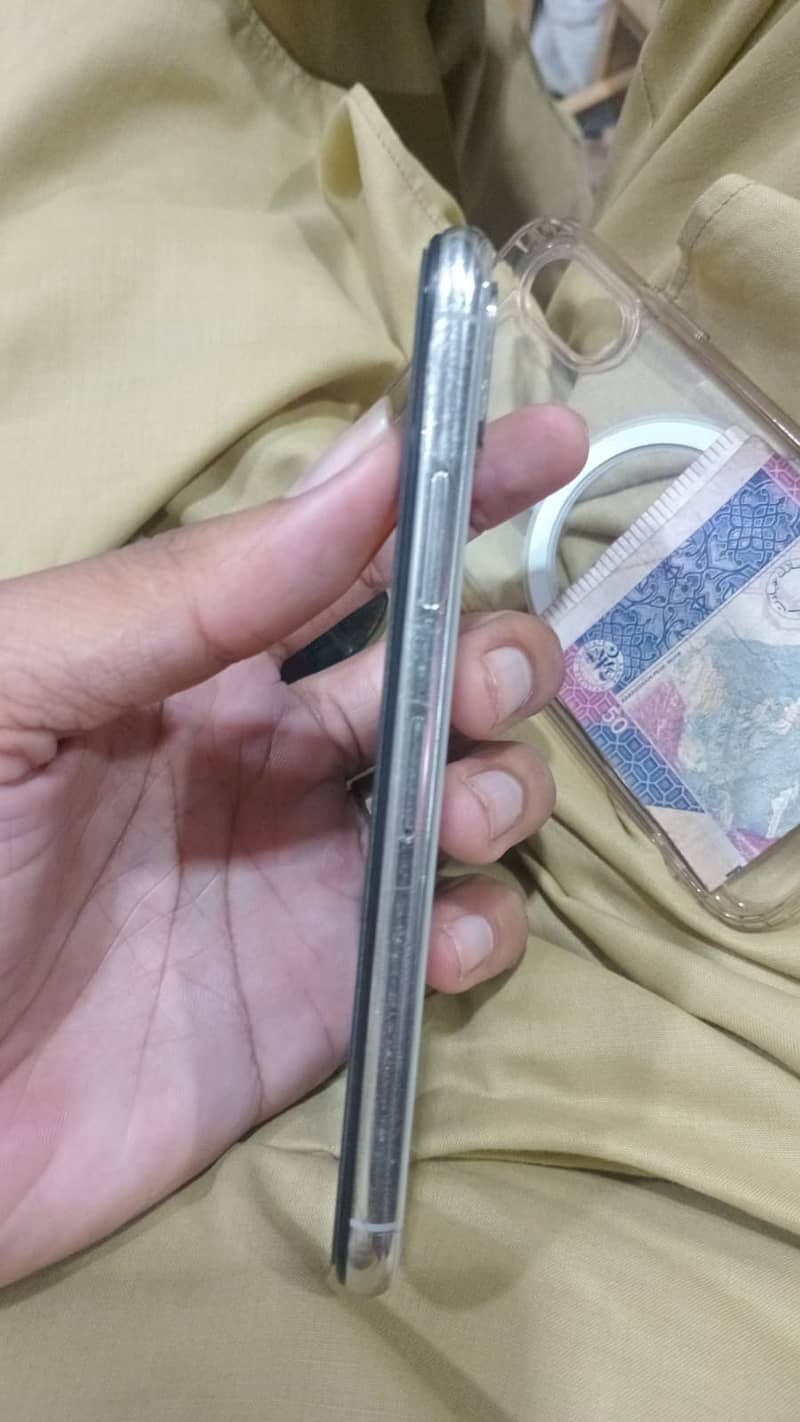 Apple iPhone X 1