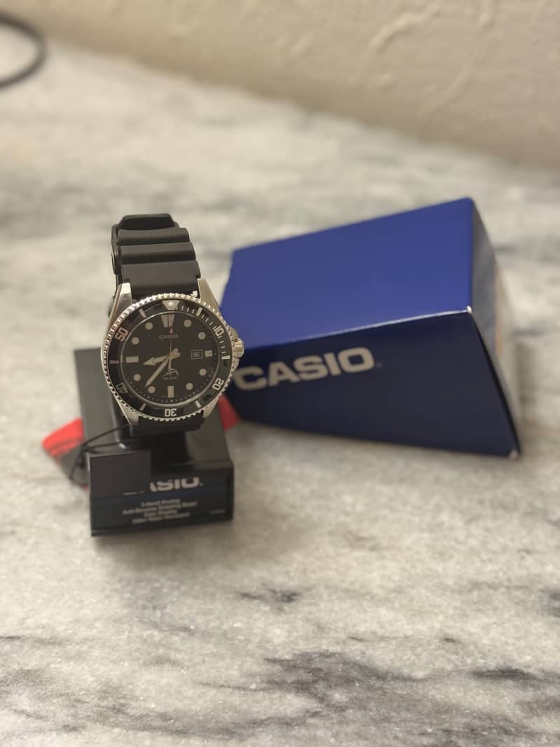 Casio mdv 106 , 3