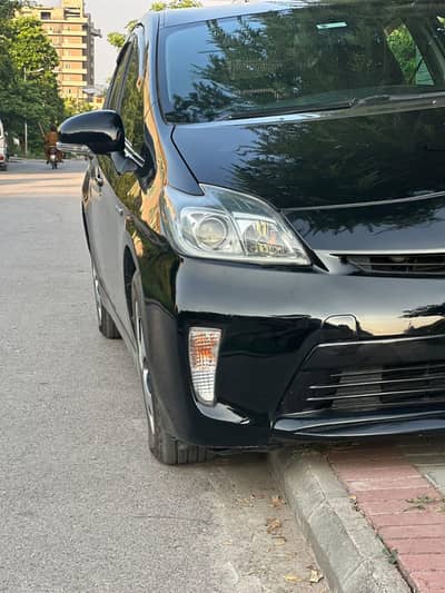 Toyota Prius 2014