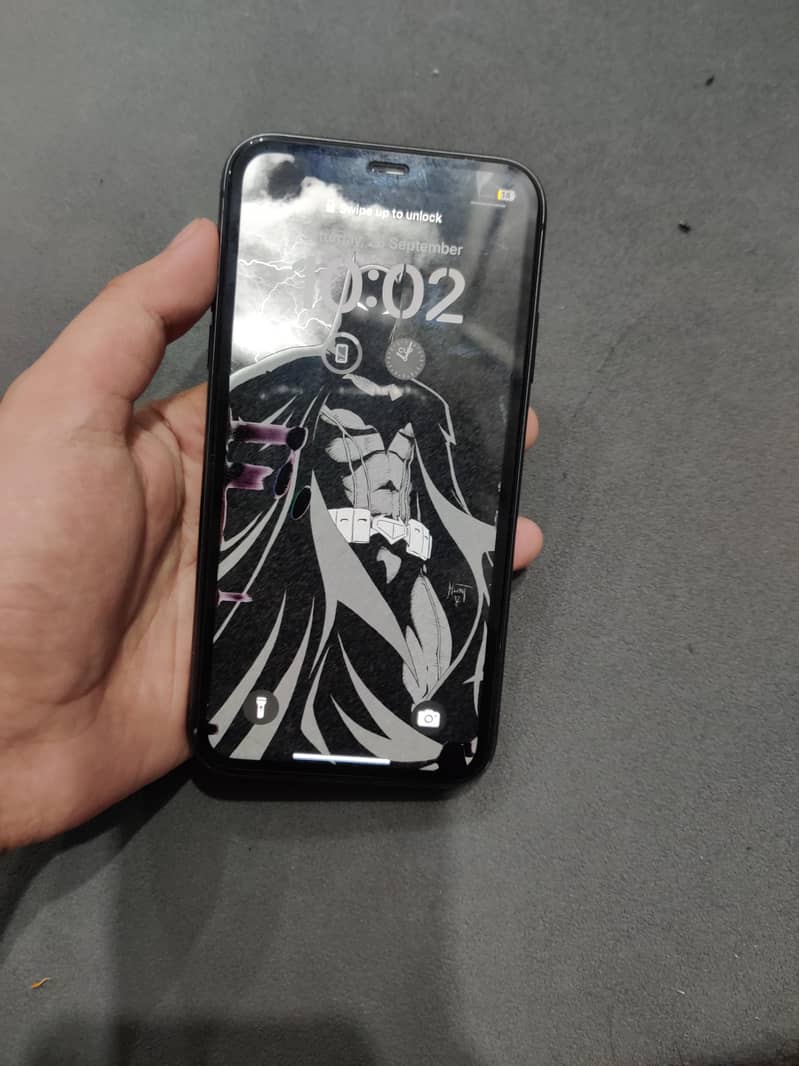 Apple iPhone 11 7