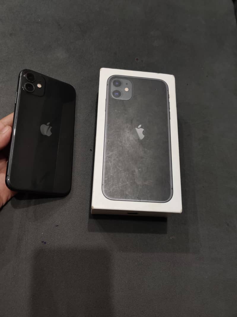 Apple iPhone 11 12