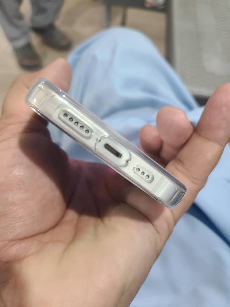 Apple iPhone 14 5