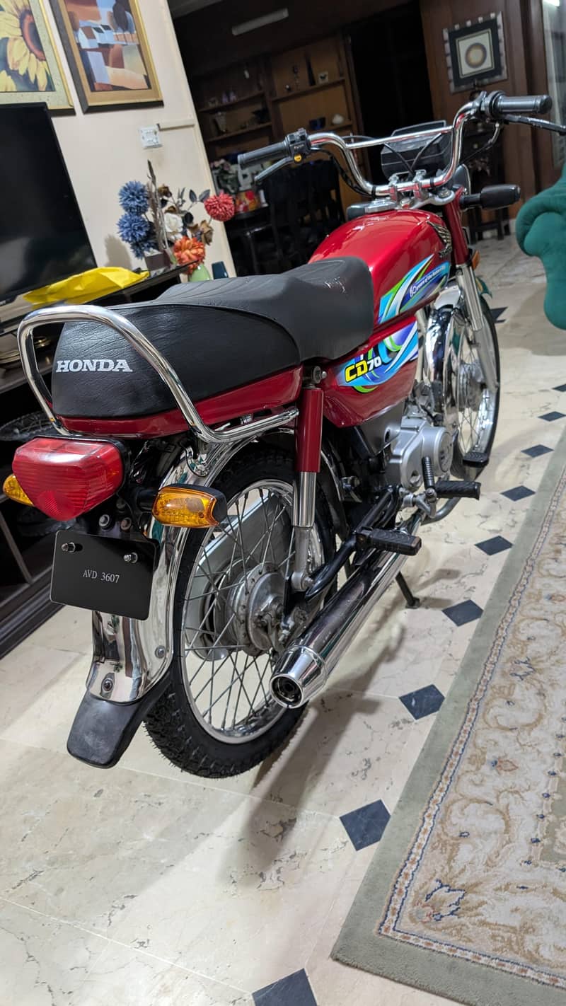 Honda CD 70 6