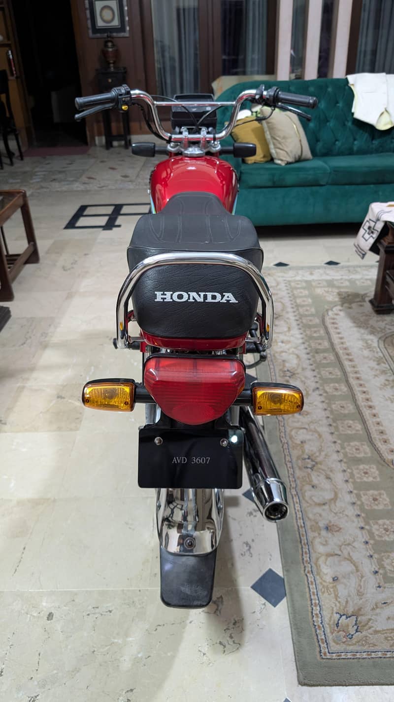 Honda CD 70 7