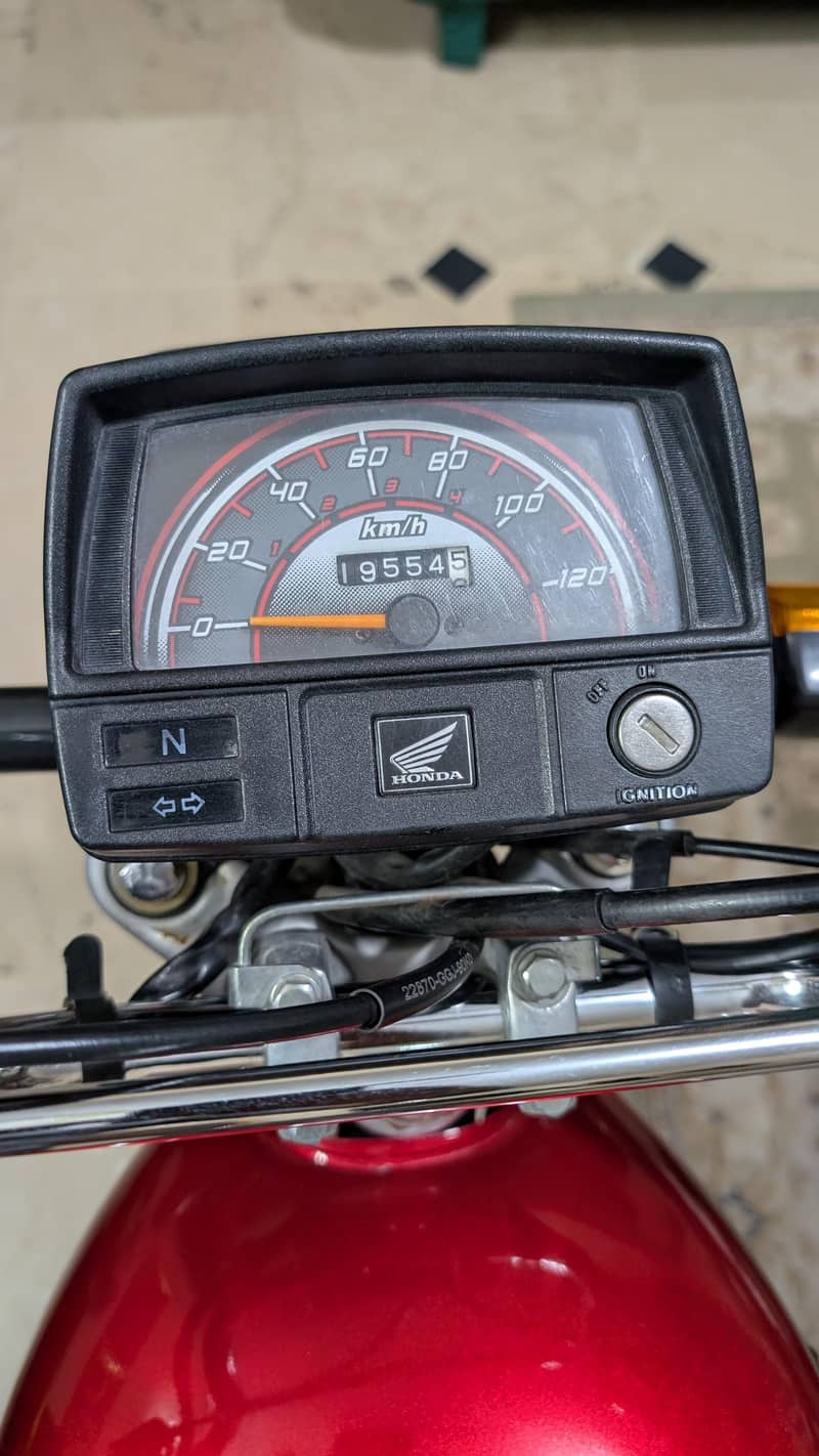 Honda CD 70 9