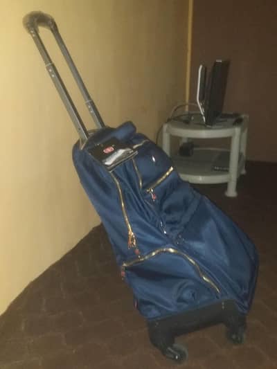 Traveling Bag