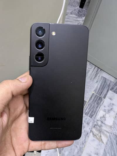 Samsung Mobile S22