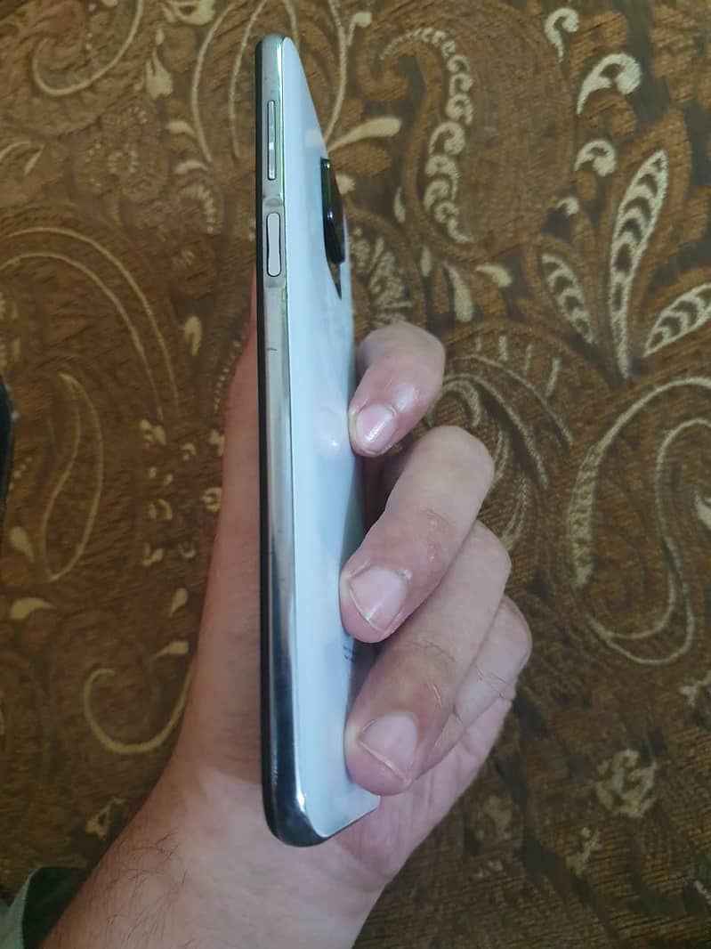 Xiaomi Redmi Note 9S 2